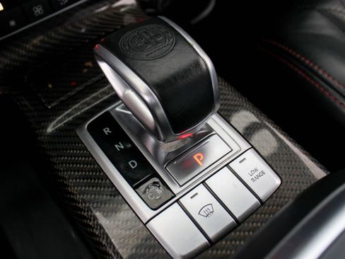 Used 2018 Mercedes-Benz G 63 AMG 4MATIC image 38