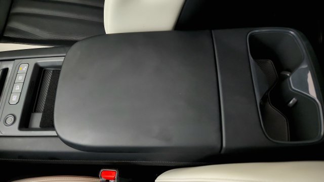 Used 2024 Kia EV9 GT-Line AWD/4WD image 76