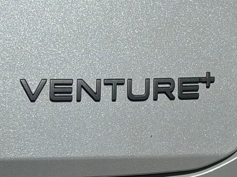 Used 2023 Nissan Ariya FWD image 6