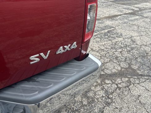 Used 2020 Nissan Frontier SV w/ SV Utility Package image 28