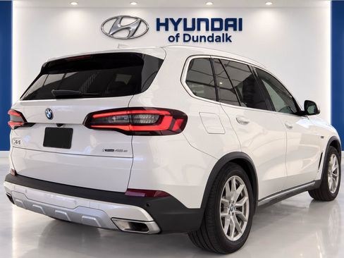 Used 2023 BMW X5 xDrive45e w/ Luxury Seating Package AWD/4WD image 4