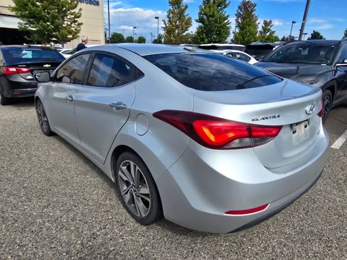 Used 2015 Hyundai Elantra Limited FWD image 3