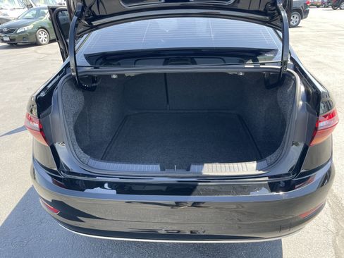 Used 2019 Volkswagen Jetta S w/ Driver Assistance Package FWD image 9