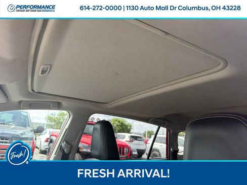 Used 2013 Toyota RAV4 Limited AWD/4WD image 11