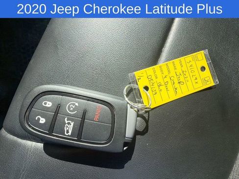 Used 2020 Jeep Cherokee Latitude Plus w/ Comfort/Convenience Group AWD/4WD image 22