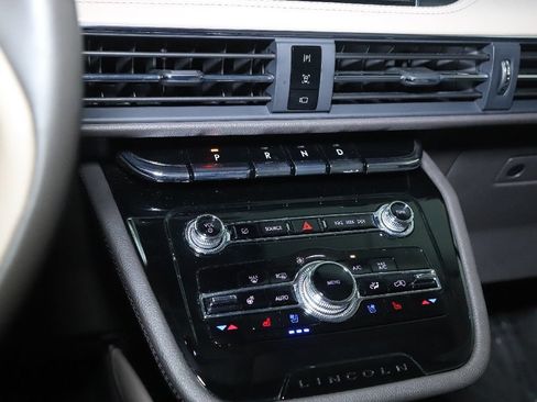 Used 2022 Lincoln Corsair AWD w/ Equipment Group 101A image 26
