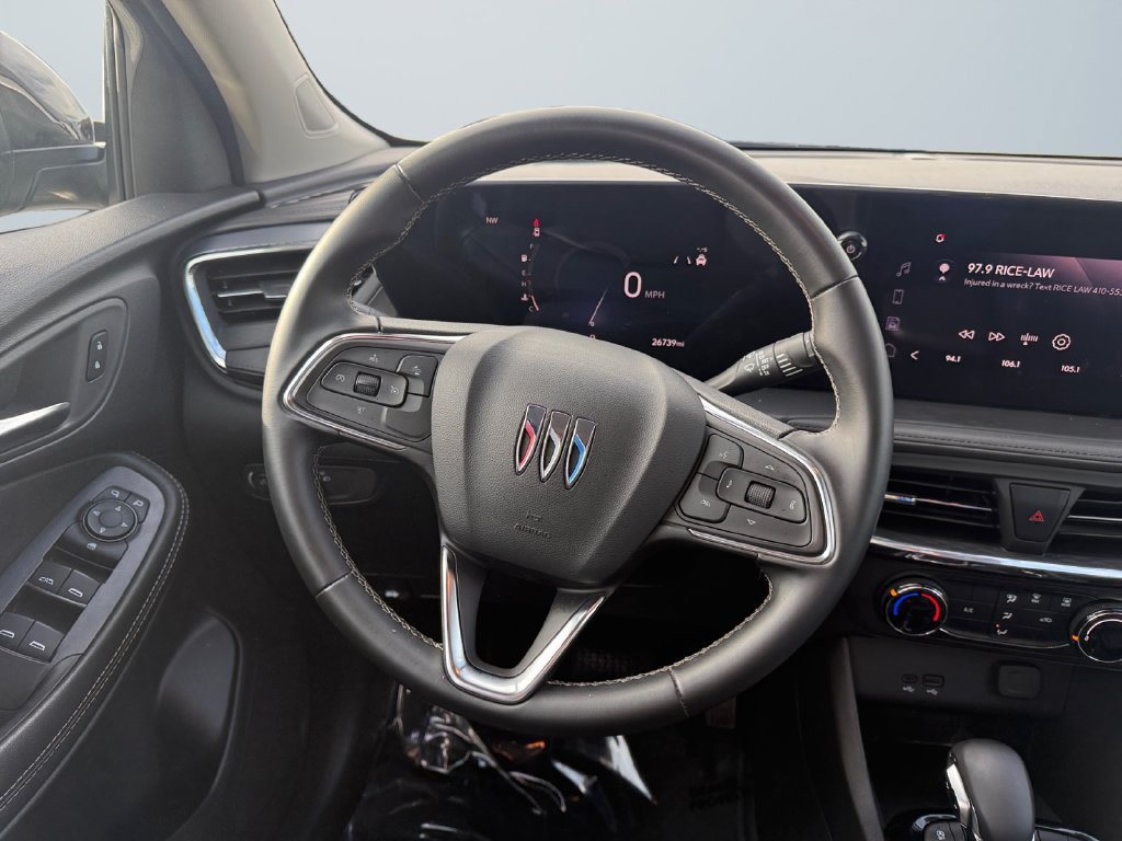 Used 2025 Buick Encore GX Preferred AWD/4WD image 12