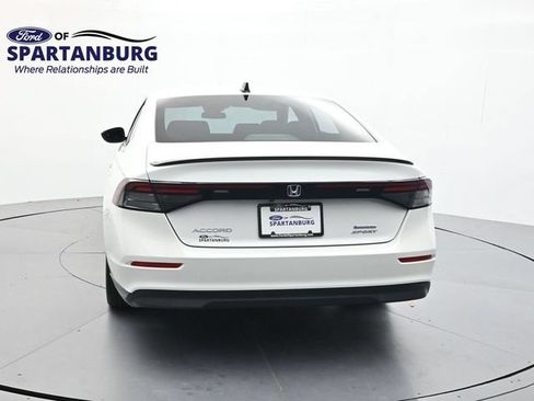 Used 2024 Honda Accord Sport image 6