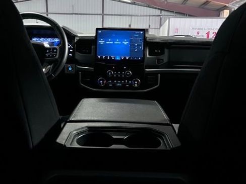 Used 2022 Ford Expedition XL image 25