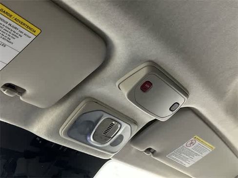 Used 2025 RAM ProMaster 2500 w/ Convenience Group image 21