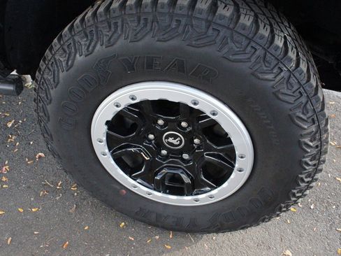 Used 2023 Ford Bronco Badlands w/ Sasquatch Package image 58