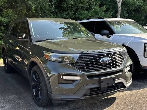 Used 2023 Ford Explorer ST-Line w/ Class IV Trailer Tow Package RWD image 1