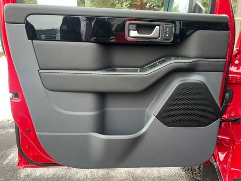 New 2025 INEOS Grenadier image 10