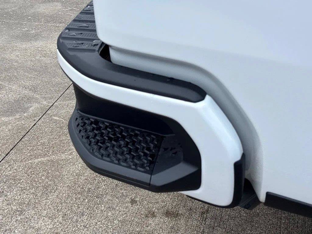 New 2026 Chevrolet Silverado 1500 RST RWD image 10