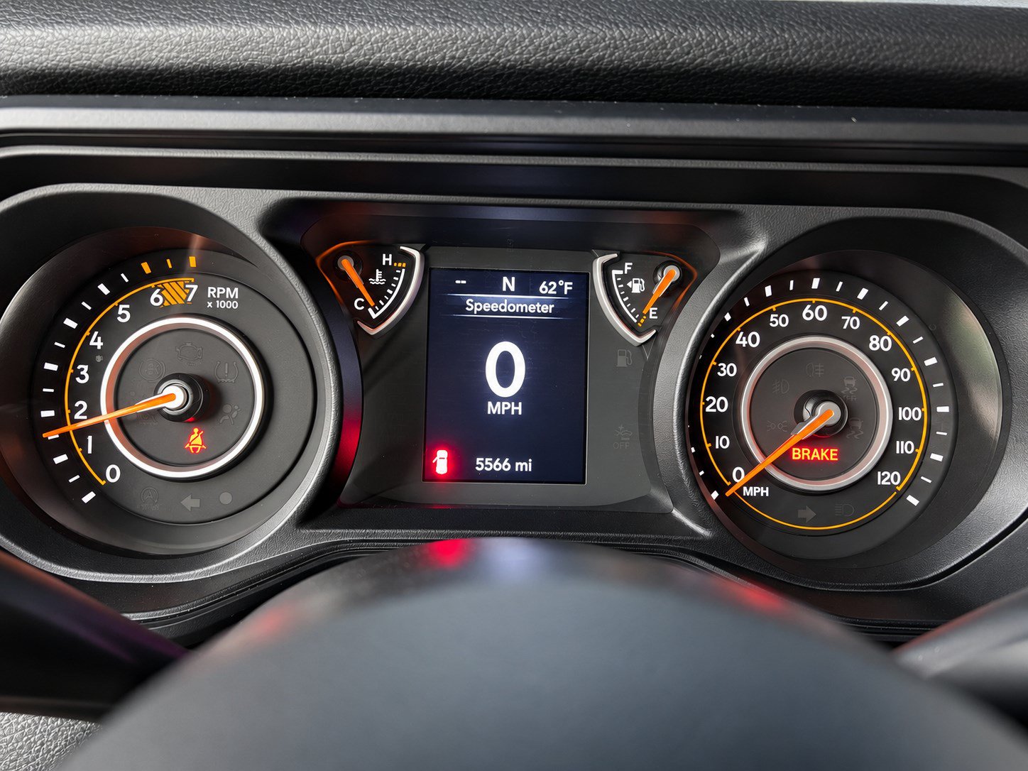 Used 2025 Jeep Wrangler Sport AWD/4WD image 13