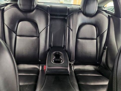Used 2022 Tesla Model 3 Standard Range RWD image 32