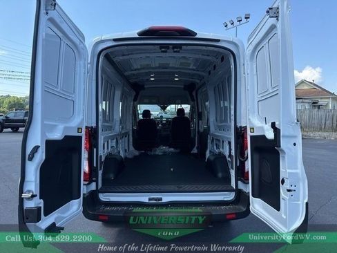 New 2025 Ford Transit 250 148 Medium Roof image 37