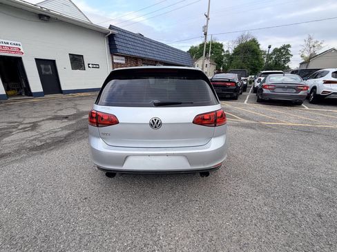 Used 2016 Volkswagen GTI S image 40