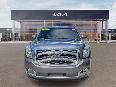 Used 2019 GMC Yukon Denali w/ Open Road Package RWD image 2