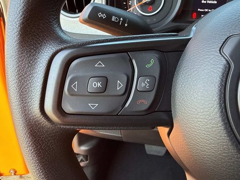 Used 2025 Jeep Wrangler Unlimited Sport AWD/4WD image 31