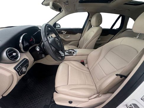 Used 2018 Mercedes-Benz GLC 300 image 10