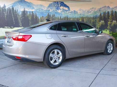 Used 2022 Chevrolet Malibu LS image 6