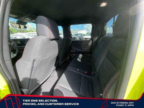 Used 2026 Nissan Frontier Pro-X w/ Pro-X Convenience Package RWD image 12