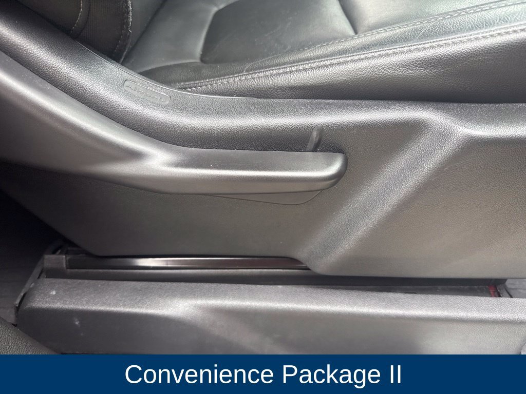 Used 2020 Chevrolet Silverado 1500 RST AWD/4WD image 34