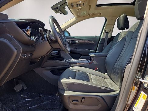 Used 2023 Buick Envision Avenir AWD/4WD image 24