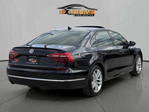 Used 2019 Volkswagen Passat 2.0T Wolfsburg w/ Wheels & Sunroof Package image 7