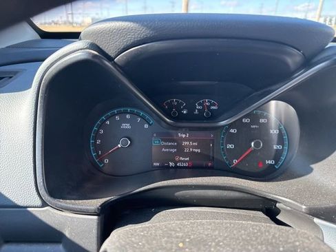Used 2022 Chevrolet Colorado Z71 image 9
