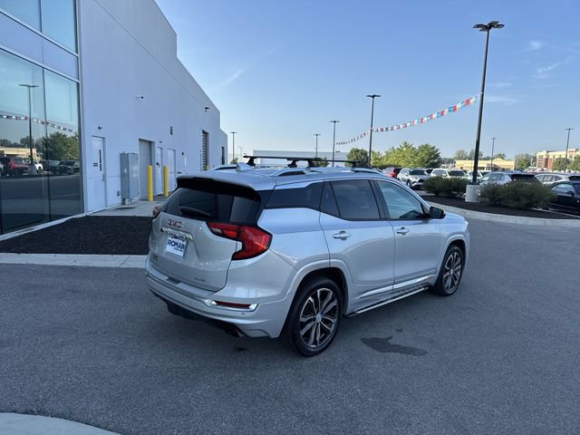 Used 2018 GMC Terrain Denali w/ LPO, 'HIT The Road' Package AWD/4WD image 5
