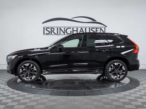 New 2026 Volvo XC60 B5 Plus w/ Protection Package Premier AWD/4WD image 8