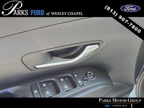 Used 2022 Hyundai Santa Cruz SEL w/ Activity Package FWD image 17
