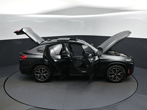 Certified 2023 BMW X4 xDrive30i w/ M Sport Package AWD/4WD image 50