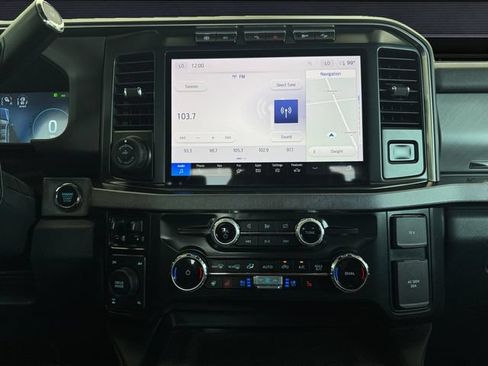 Certified 2024 Ford F250 Platinum AWD/4WD image 11