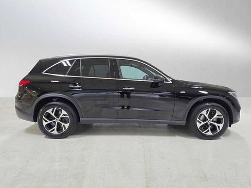 Certified 2025 Mercedes-Benz GLC 350e 4MATIC image 2