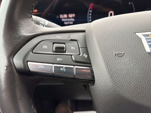 Used 2024 Cadillac XT4 Premium Luxury AWD/4WD image 18