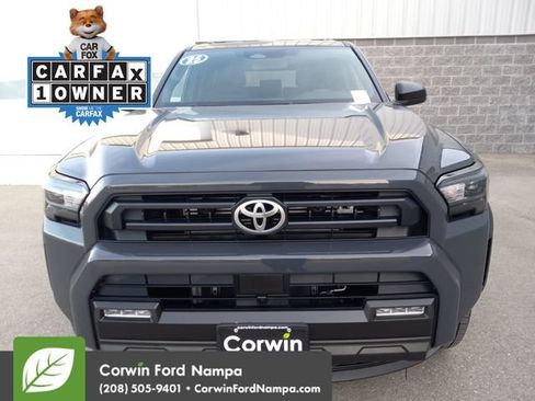 Used 2025 Toyota 4Runner SR5 image 8