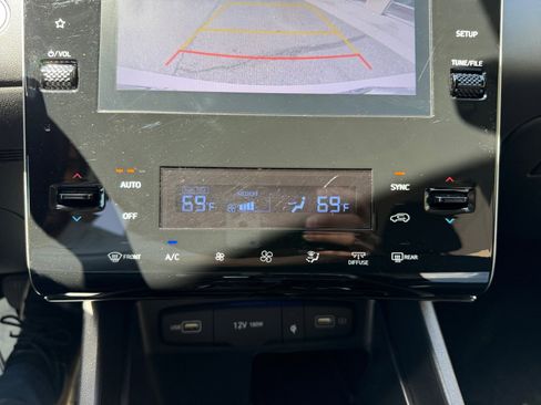 Certified 2022 Hyundai Tucson SEL w/ Convenience Package AWD/4WD image 11
