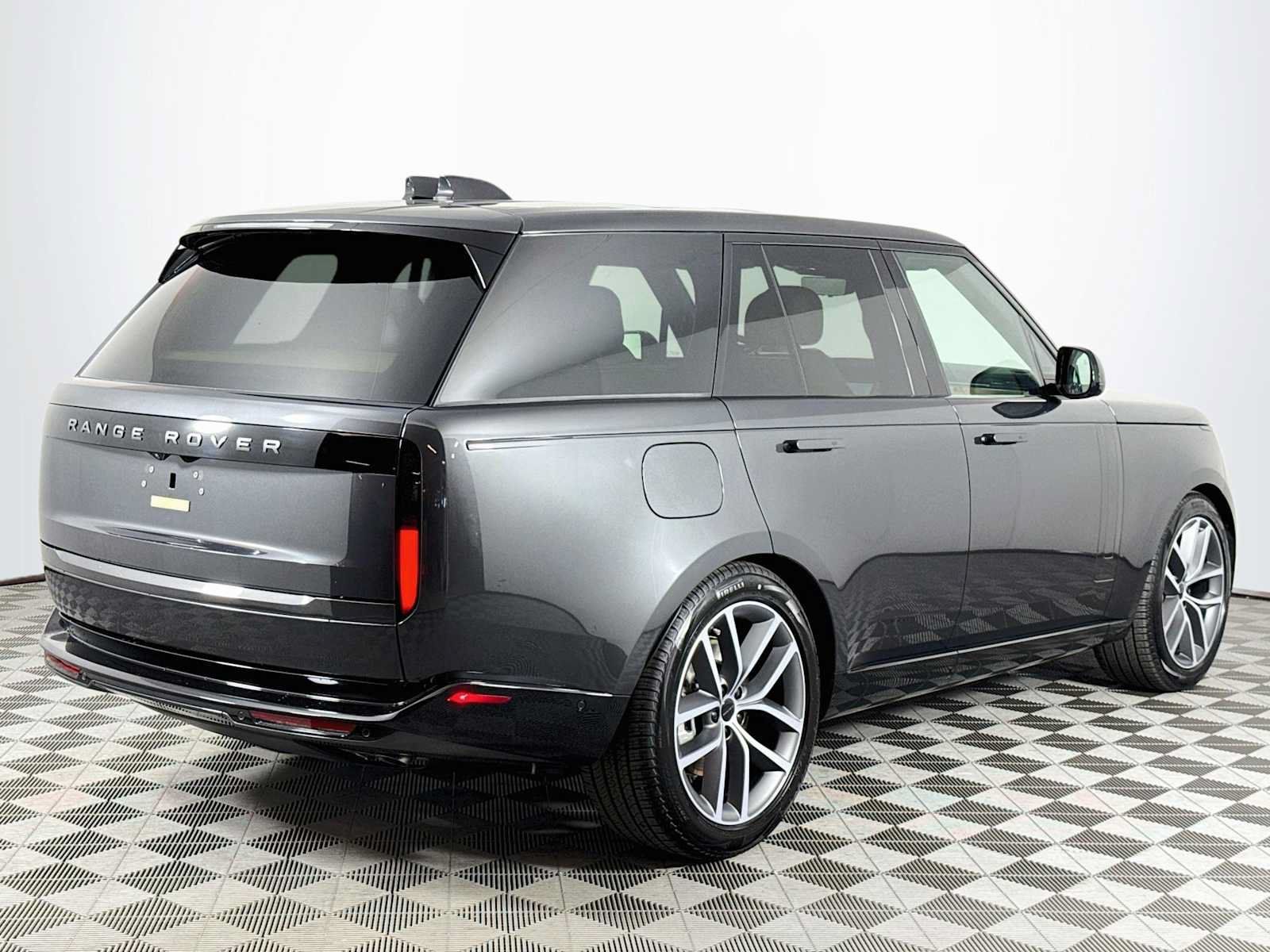 New 2026 Land Rover Range Rover SE AWD/4WD image 5