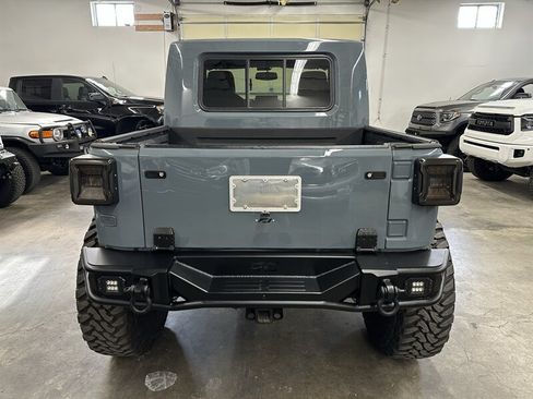 Used 2013 Jeep Wrangler Unlimited Rubicon AWD/4WD image 4