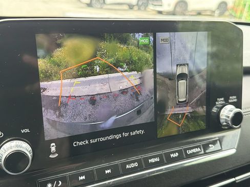 Used 2024 Mitsubishi Outlander SE AWD/4WD image 24