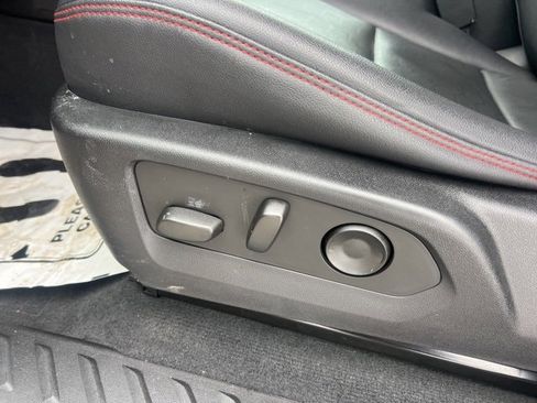 Used 2023 Chevrolet Colorado Z71 w/ Z71 Convenience Package 2 image 20