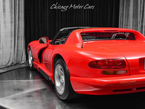 Used 1993 Dodge Viper RT/10 image 32