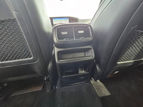 Used 2020 Mercedes-Benz GLE 350 4MATIC image 38