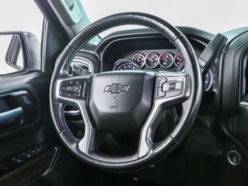 Used 2021 Chevrolet Silverado 1500 LT Trail Boss w/ Convenience Package II AWD/4WD image 13