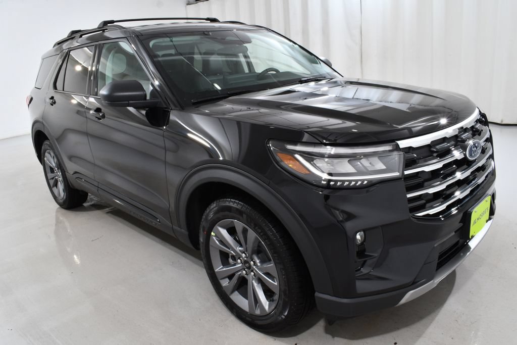 New 2026 Ford Explorer Active w/ Active Comfort Package AWD/4WD image 5