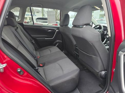 Certified 2022 Toyota RAV4 XLE image 13