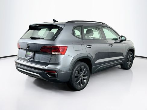 Used 2023 Volkswagen Taos S w/ Driver Assistance Package FWD image 9